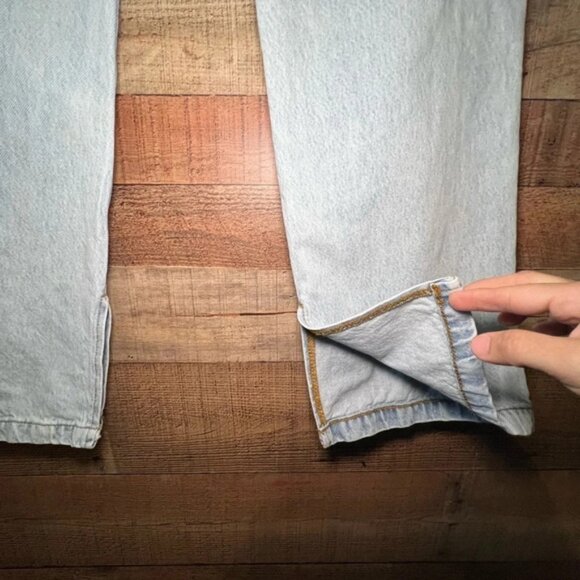 WeWoreWhat Mom Slit Straight Light Denim Jeans Women's size 31 high waisted - Picture 4 of 12